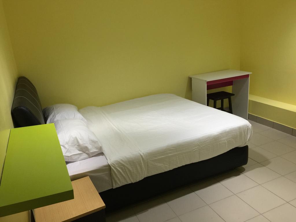 Miri Budget Inn Kamer foto